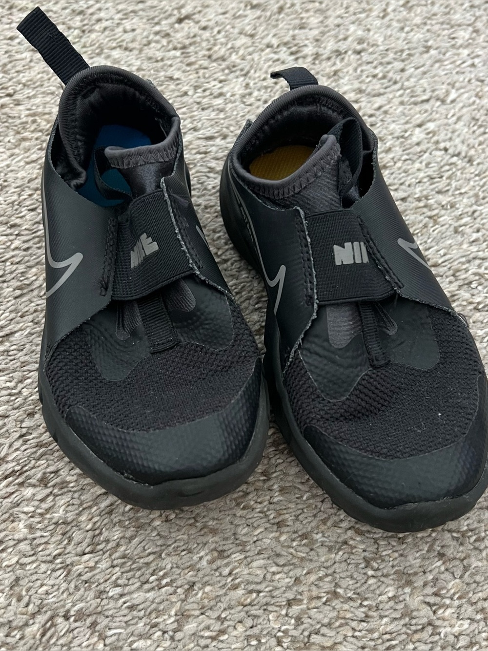 Nike Kids Black Slip-On Sneakers with Hook Strap Size 12